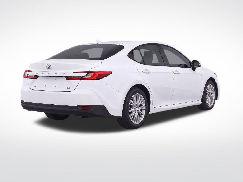 Used 2025 Toyota Camry LE FWD image 3