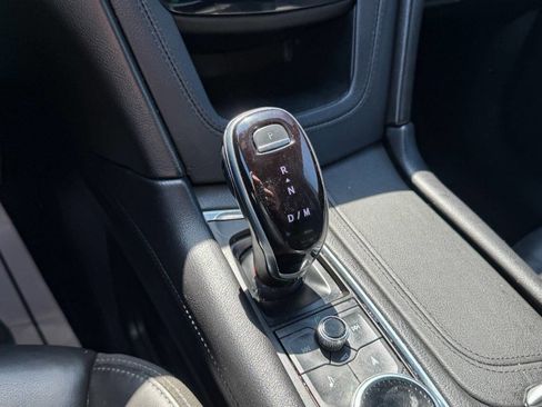 Used 2022 Cadillac XT6 Premium Luxury AWD/4WD image 37
