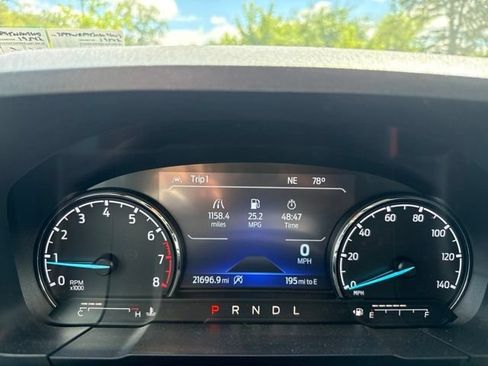 Used 2022 Ford Maverick XLT w/ Equipment Group 300A Standard AWD/4WD image 16
