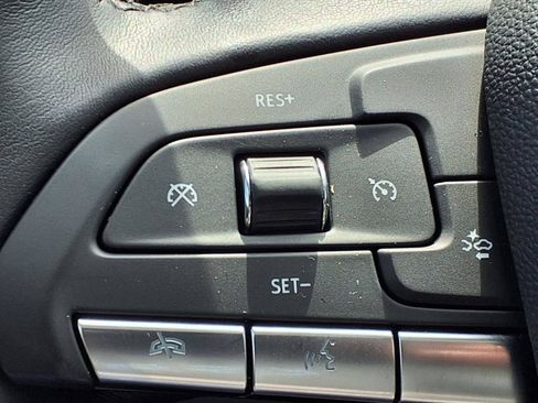 Used 2022 Cadillac XT4 Luxury FWD image 19