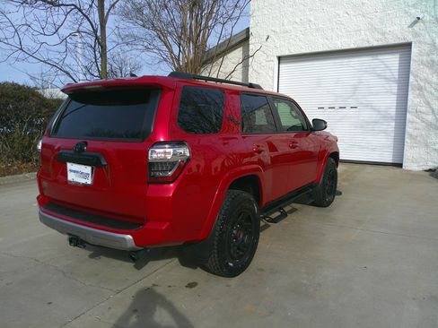 Used 2023 Toyota 4Runner TRD Off-Road Premium image 14
