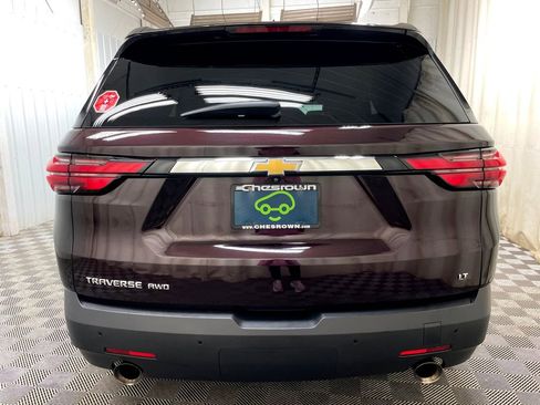 Used 2023 Chevrolet Traverse LT w/ LPO, Floor Liner Package AWD/4WD image 6