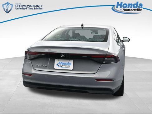 New 2026 Honda Accord SE image 9