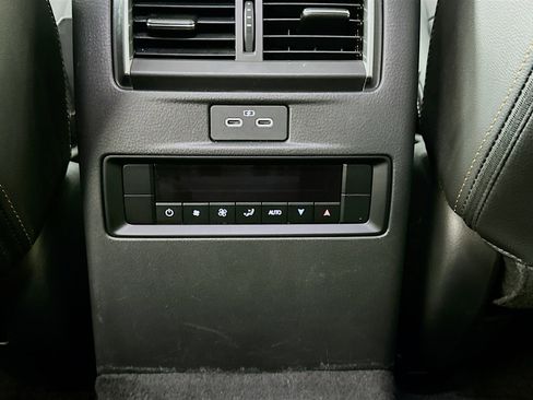 Used 2024 MAZDA CX-90 Plug-In Hybrid w/ Preferred image 28