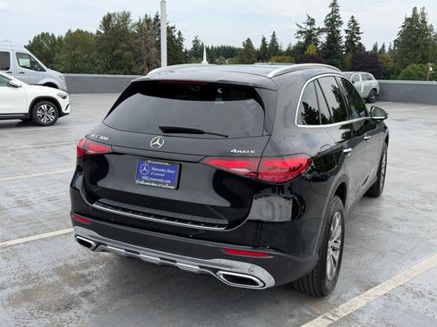 Used 2026 Mercedes-Benz GLC 300 4MATIC image 8