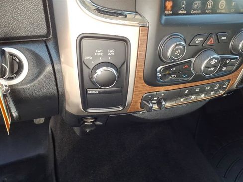 Used 2016 RAM 2500 Laramie AWD/4WD image 31