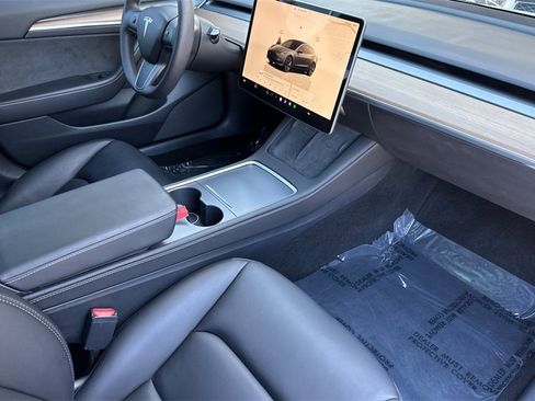 Used 2022 Tesla Model 3 . image 15