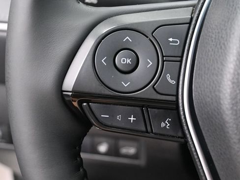Certified 2021 Toyota Venza Limited w/ Advanced Technology Package AWD/4WD image 17