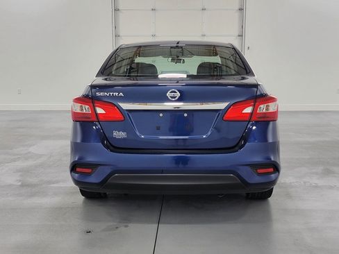Used 2019 Nissan Sentra S FWD image 8