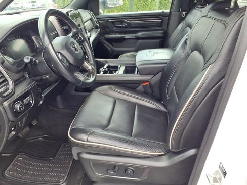 Used 2023 RAM 1500 Limited AWD/4WD image 6