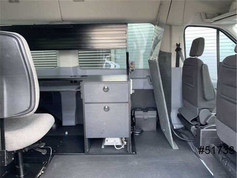 Used 2018 Ford Transit 150 XLT image 14