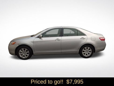 Used 2007 Toyota Camry FWD image 3