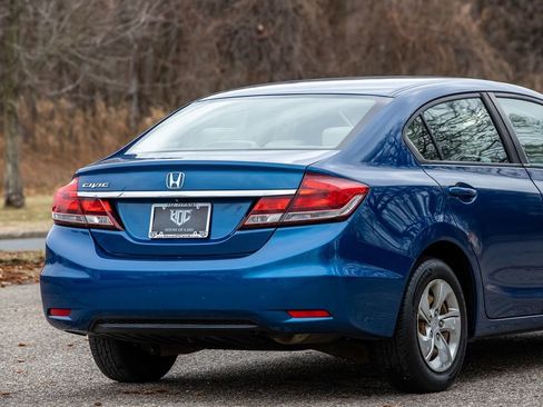 Used 2013 Honda Civic LX image 5