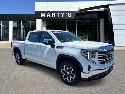 Used 2023 GMC Sierra 1500 SLT w/ SLT Convenience Package