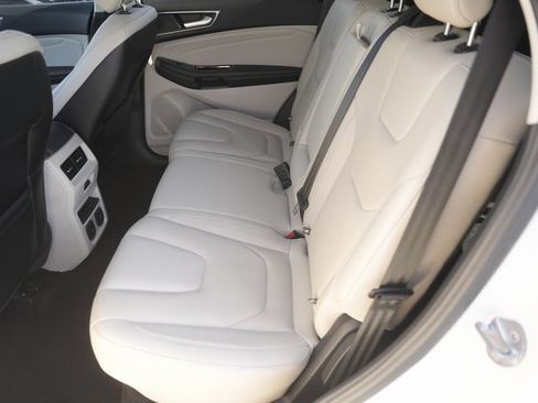 Used 2016 Ford Edge Titanium w/ Equipment Group 301A image 13