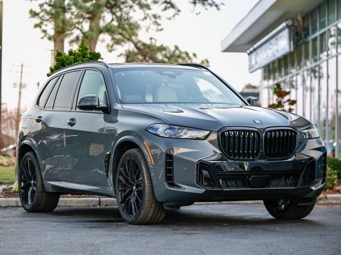 New 2026 BMW X5 xDrive40i w/ M Sport Package image 1