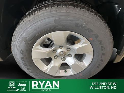 New 2026 RAM 1500 Tradesman AWD/4WD image 17