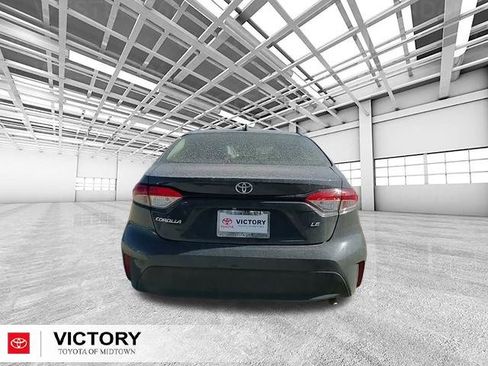 Used 2024 Toyota Corolla LE image 4