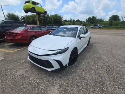 Used 2025 Toyota Camry SE