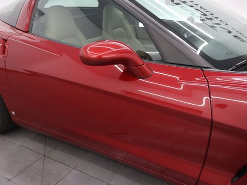 Used 2008 Chevrolet Corvette Coupe w/ Preferred Equipment Group RWD image 21