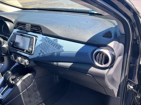 Used 2025 Nissan Versa SV FWD image 16