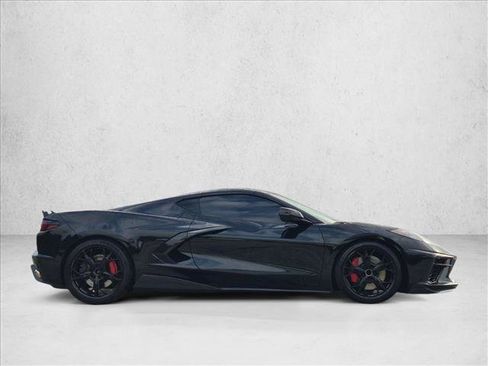 Used 2020 Chevrolet Corvette Stingray Preferred Cpe w/ 2LT Preferred Equipment Group RWD image 4