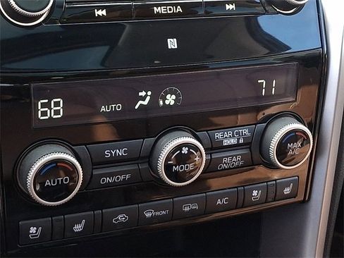 Used 2019 Subaru Ascent Touring image 16