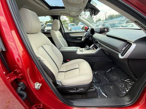 Used 2025 MAZDA CX-90 Plug-In Hybrid w/ Preferred AWD/4WD image 28