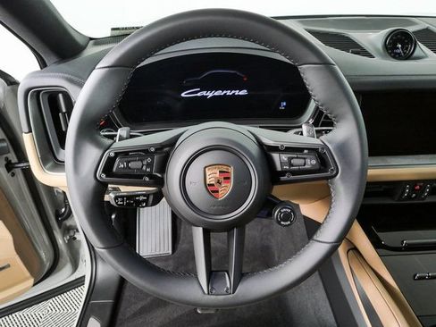 New 2026 Porsche Cayenne Coupe AWD/4WD image 9