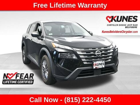 Used 2024 Nissan Rogue S AWD/4WD image 1