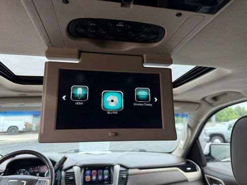 Used 2018 GMC Yukon XL Denali w/ Denali Ultimate Package AWD/4WD image 33