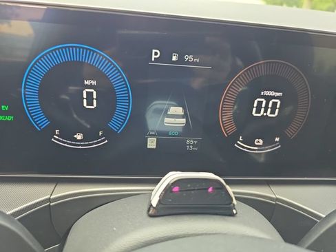 New 2026 Hyundai Santa Fe SEL FWD image 19
