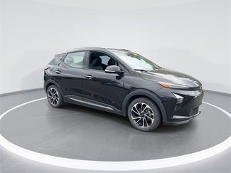 Used 2022 Chevrolet Bolt EUV Premier w/ Sun & Sound Package video 2