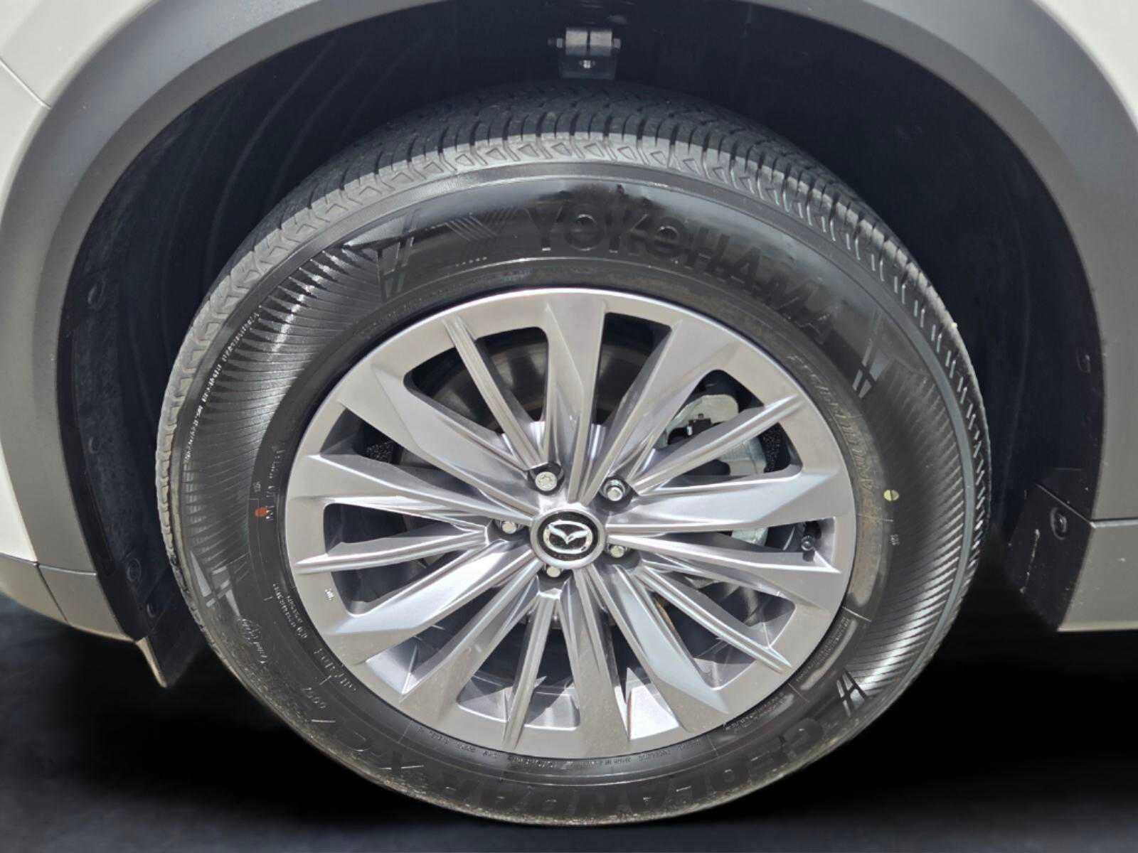 Certified 2026 MAZDA CX-90 3.3 Turbo w/ Select Package AWD/4WD image 16