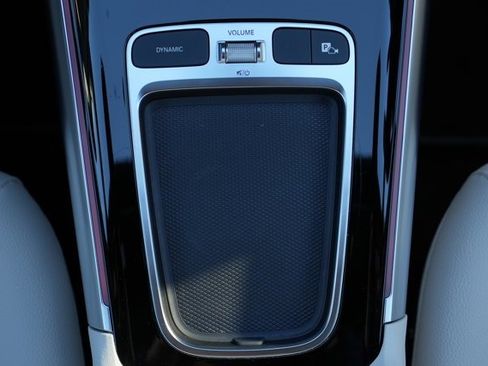 Certified 2025 Mercedes-Benz GLA 250 4MATIC w/ Driver Assistance Package image 31