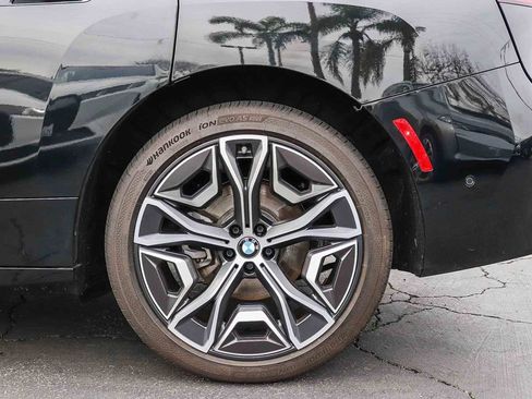 Used 2026 BMW iX xDrive60 image 10