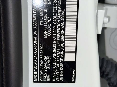 Used 2025 Volvo V60 B5 Cross Country Plus image 32