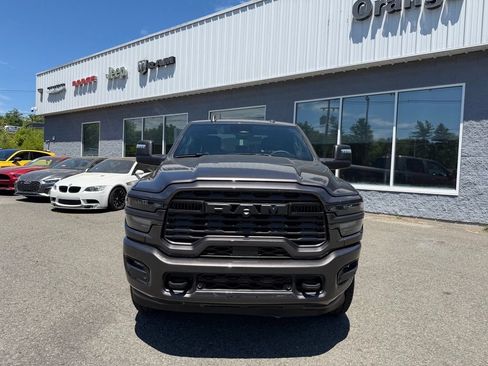 Used 2025 RAM 2500 Big Horn AWD/4WD image 8