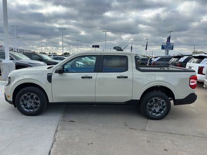 New 2025 Ford Maverick XLT w/ XLT Luxury Package
