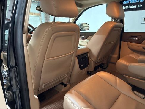 Used 2012 Chevrolet Tahoe LTZ AWD/4WD image 22