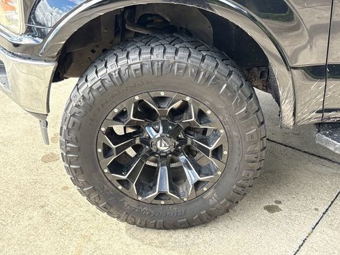 Used 2018 Ford F150 Lariat AWD/4WD image 12