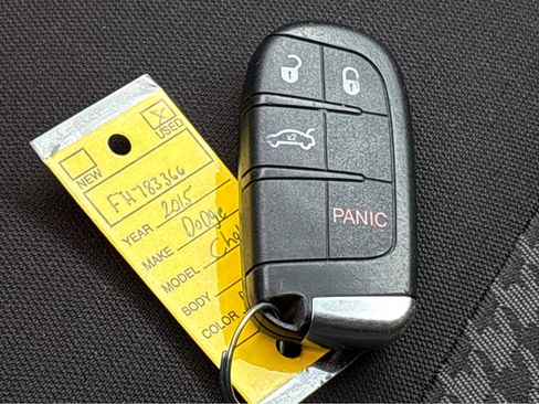 Used 2015 Dodge Challenger SXT w/ Driver Convenience Group image 21