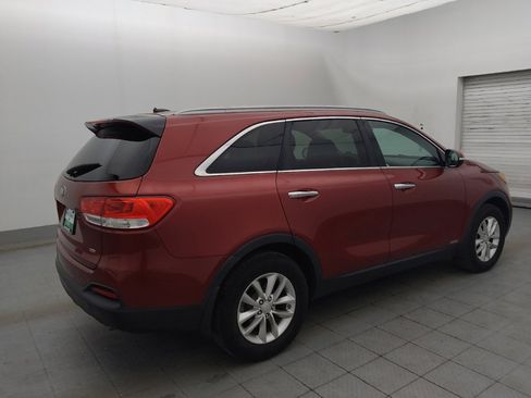 Used 2016 Kia Sorento AWD image 10