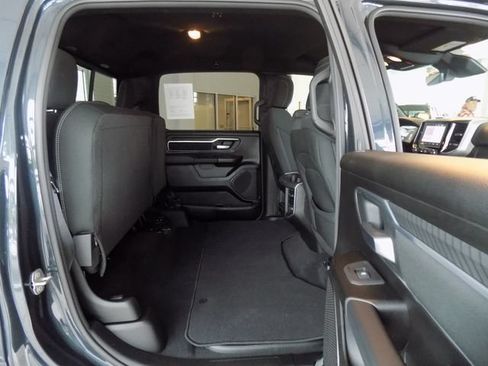 Used 2025 RAM 1500 Big Horn AWD/4WD image 30