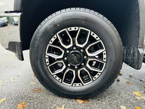 Used 2022 Chevrolet Silverado 3500 LTZ w/ LTZ Plus Package image 27