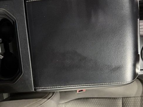 Used 2019 Ford F250 XLT w/ XLT Value Package image 25