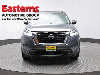 Used 2022 Nissan Pathfinder SV