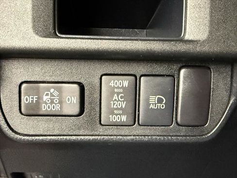 Certified 2019 Toyota Tacoma TRD Sport image 23