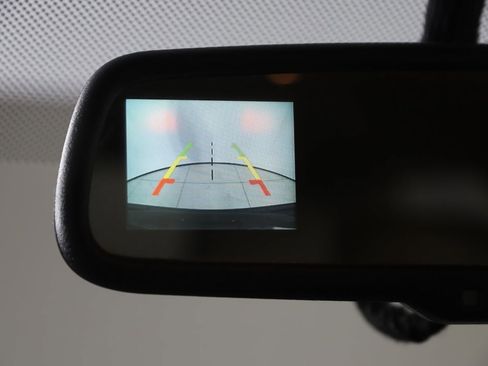 Used 2014 Ford Expedition EL XLT w/ Equipment Group 202A image 9