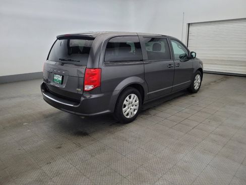 Used 2018 Dodge Grand Caravan SE image 9